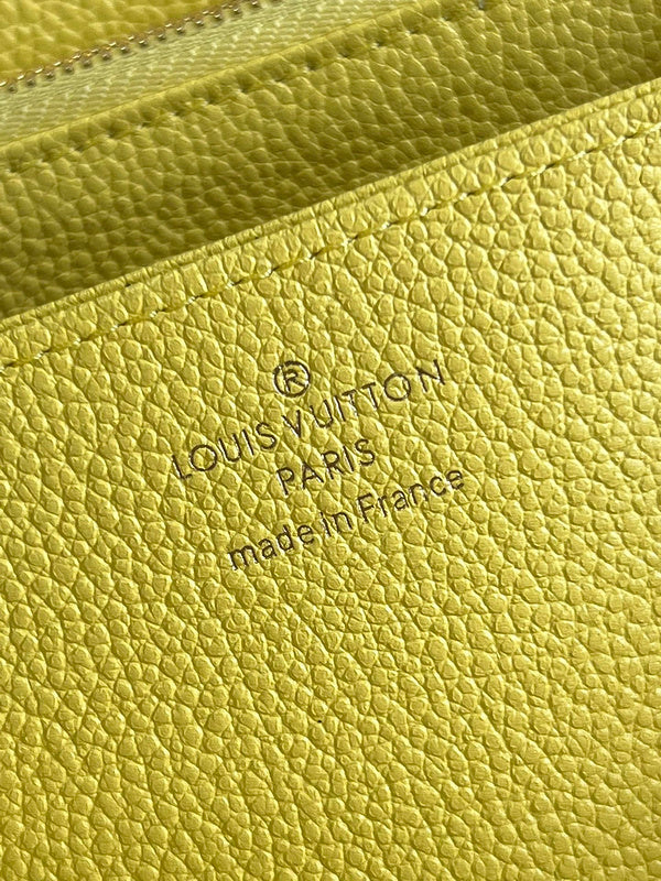 COZY BAGS - LOV Wallets - 572