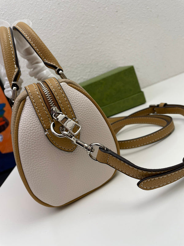COZY - CAH Bags - 314
