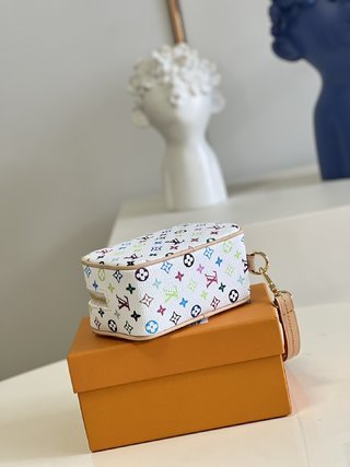 COZY BAGS - LOV Wallets - 526
