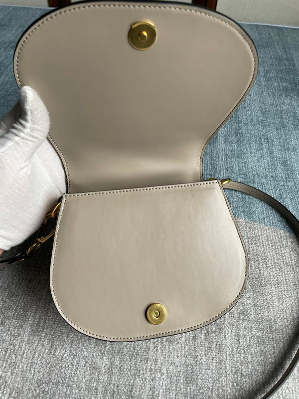 COZY - CLE Bags - 011