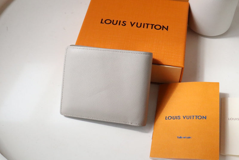 COZY BAGS - LOV Wallets - 640