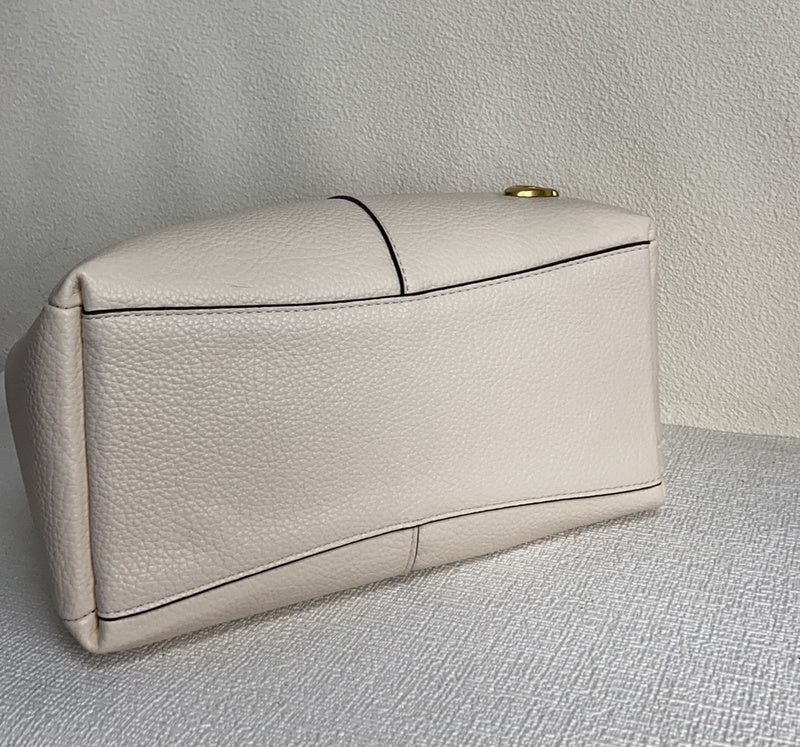 COZY - CAH Bags - 052