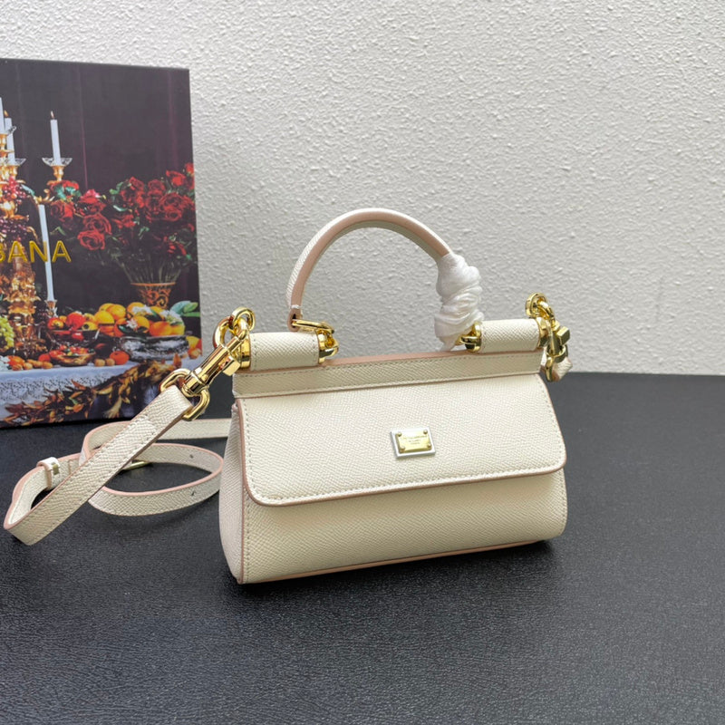 COZY - DAG Bags - 108