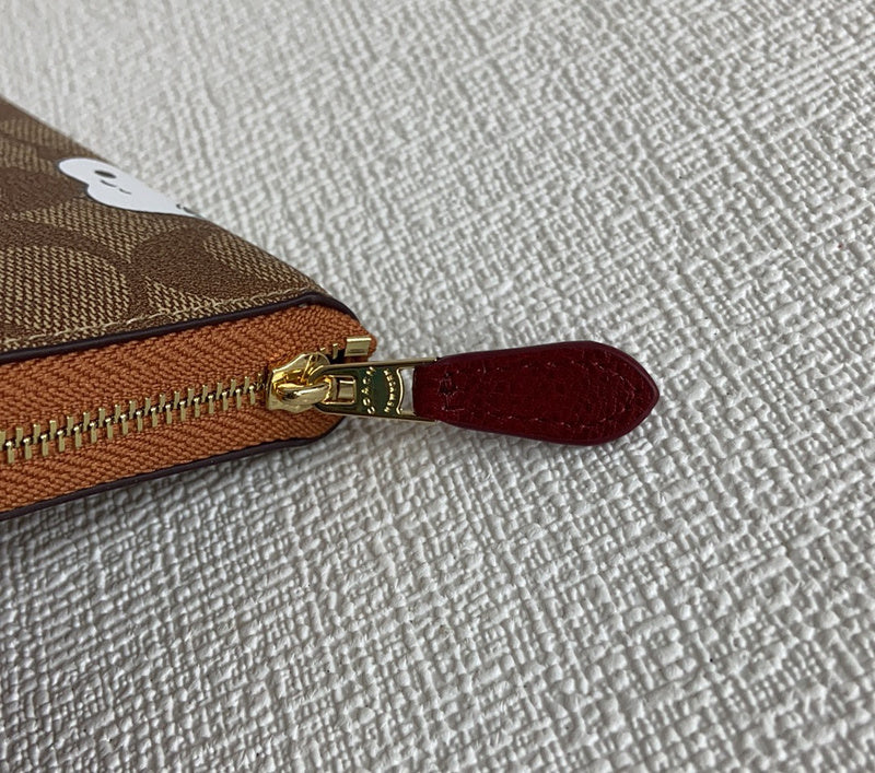 COZY - CAH Bags - 405