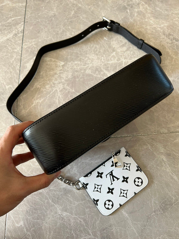 COZY - LOV Lady Bags - 702