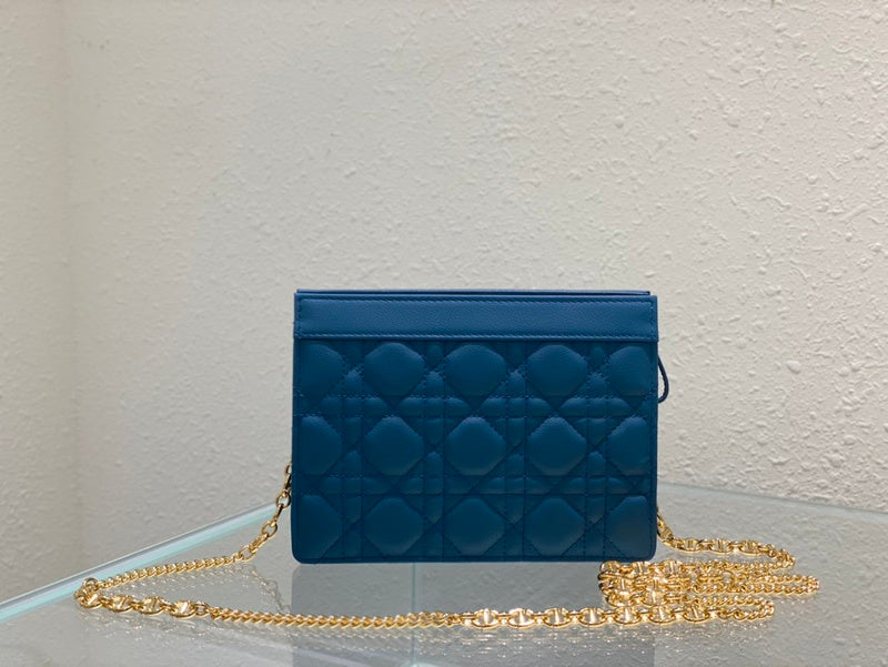 JB - DOR Wallets - 054