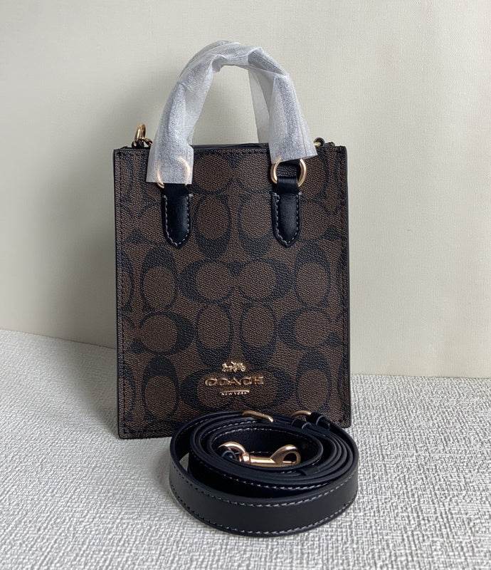COZY - CAH Bags - 160