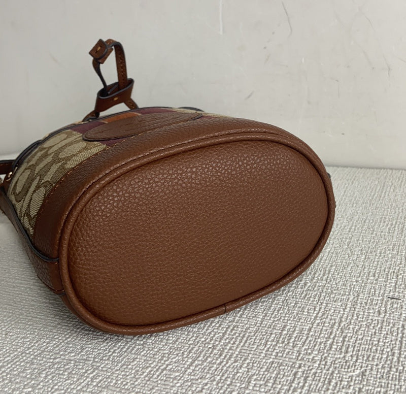 COZY - CAH Bags - 337