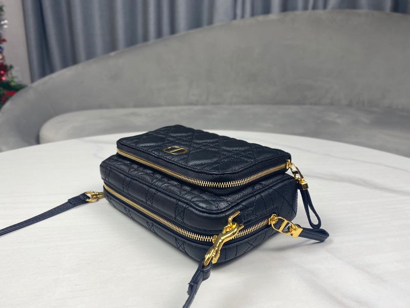 COZY - DOR Wallets - 086