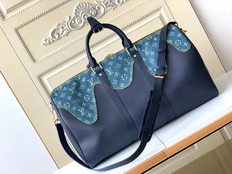 JB - LOV Travel Bags - 199