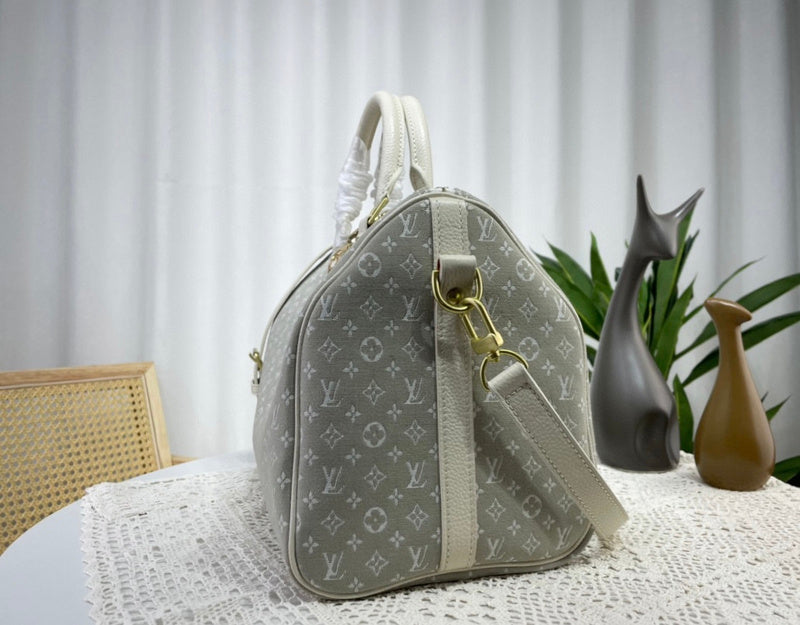 JB - LOV Travel Bags - 049