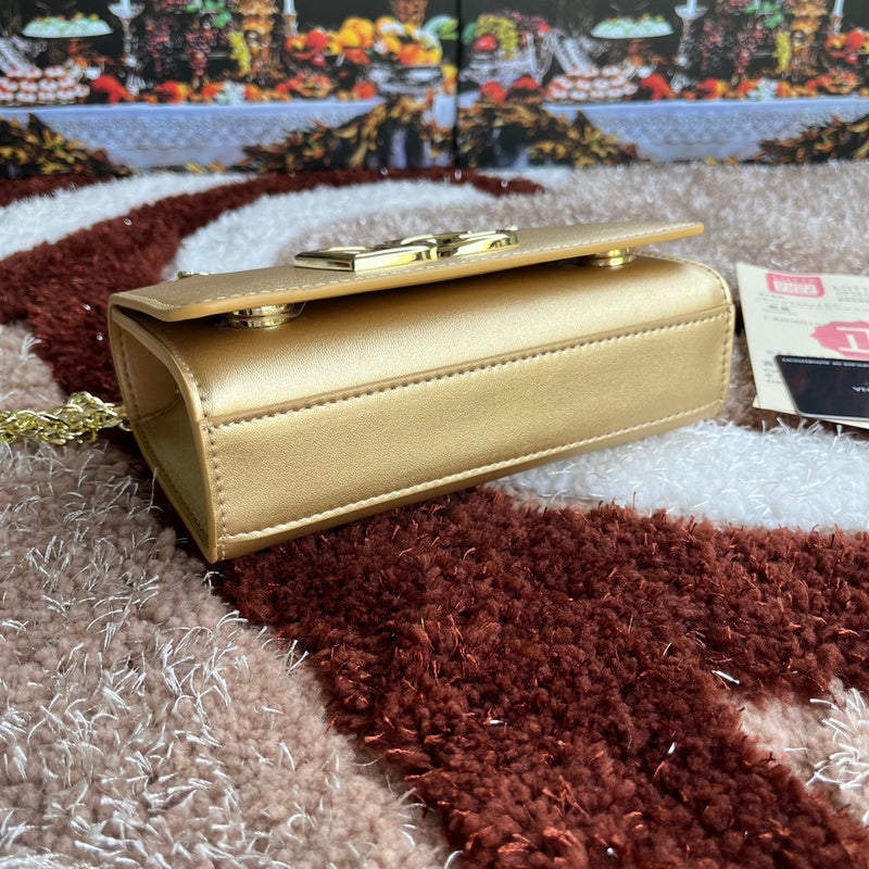 COZY - DAG Bags - 180