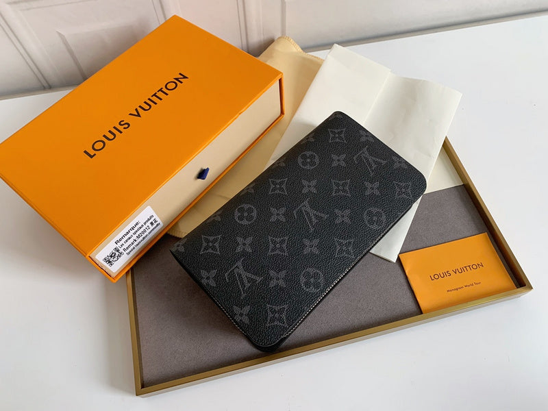 COZY BAGS - LOV Wallets - 681