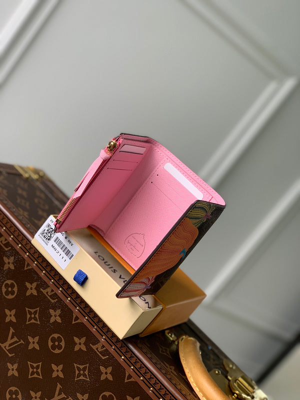 COZY - LOV Wallets - 205