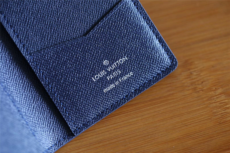 COZY BAGS - LOV Card Case - 131