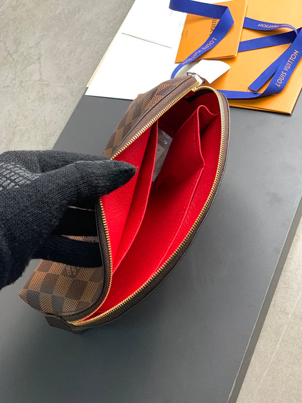 COZY - LOV Wallets - 286