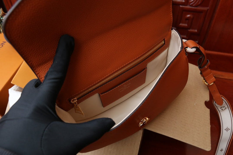 COZY - LOV Lady Bags - 736