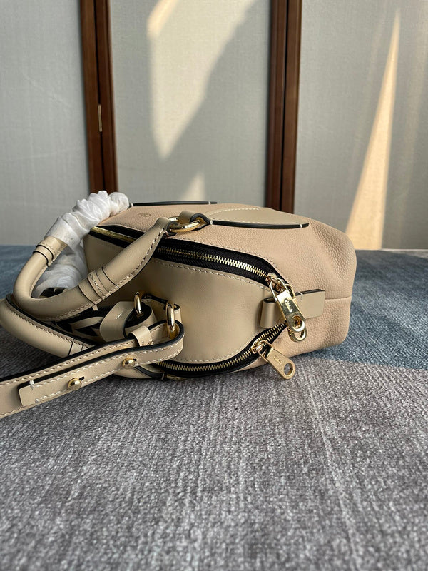 COZY - CLE Bags - 006