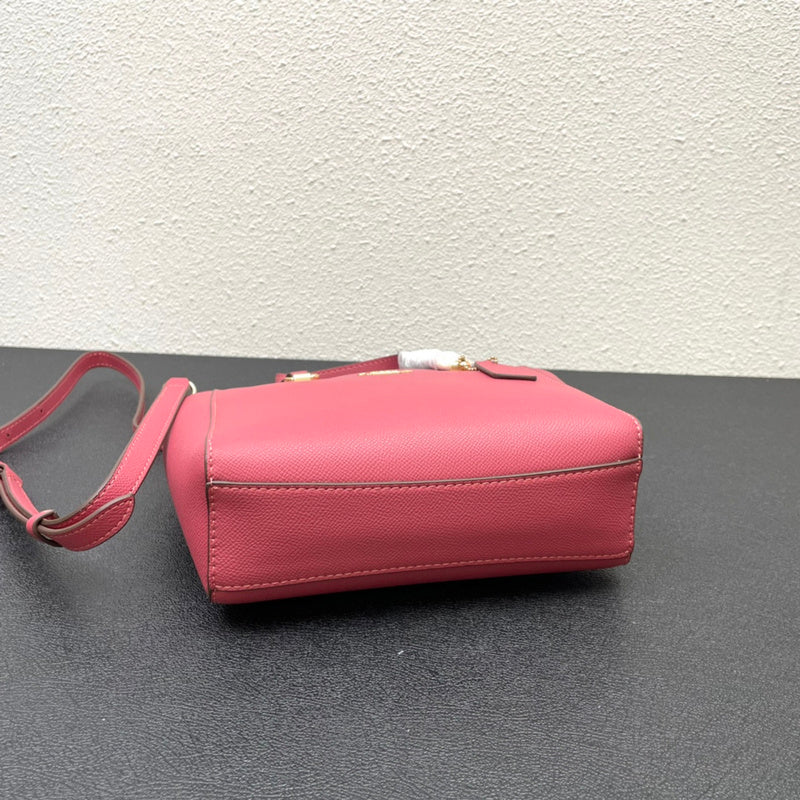 COZY - CAH Bags - 542