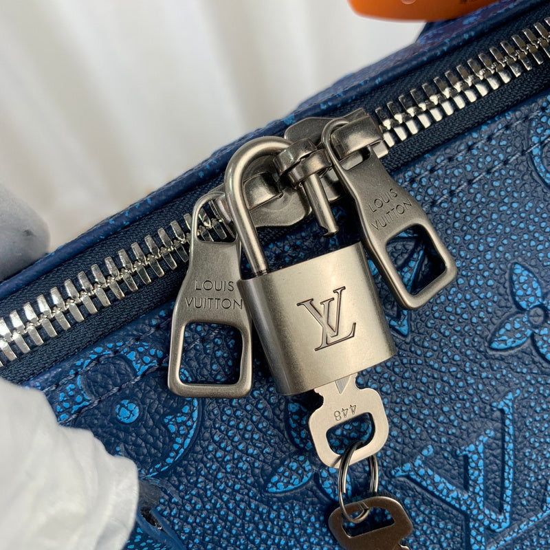 COZY - LOV Travel Bags - 012