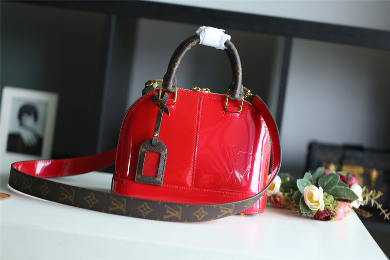 COZY - LOV Lady Bags - 1933