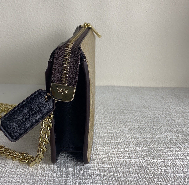 COZY - CAH Bags - 018