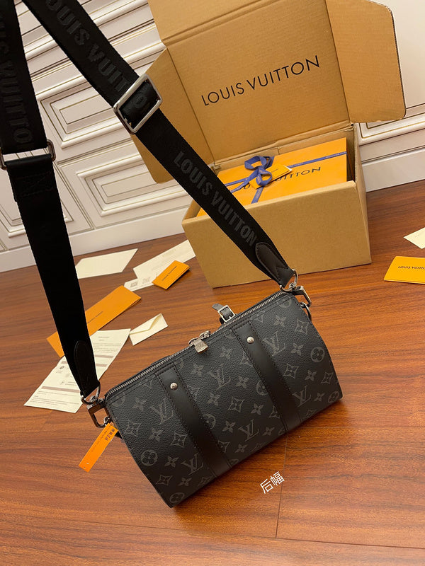 JB - LOV Travel Bags - 233