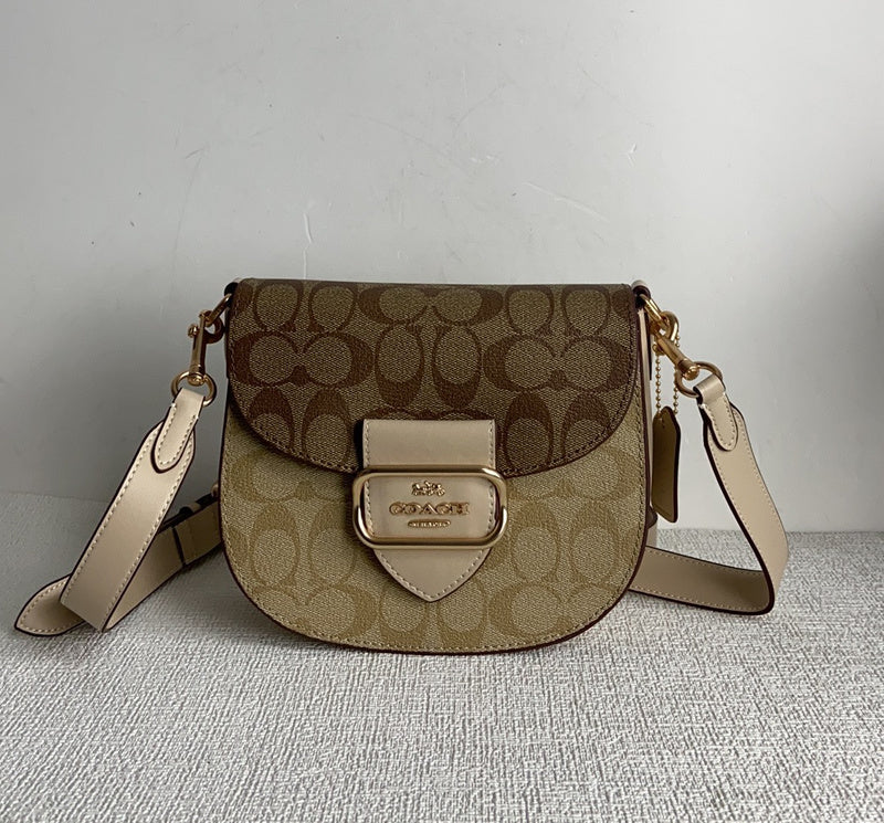 COZY - CAH Bags - 250