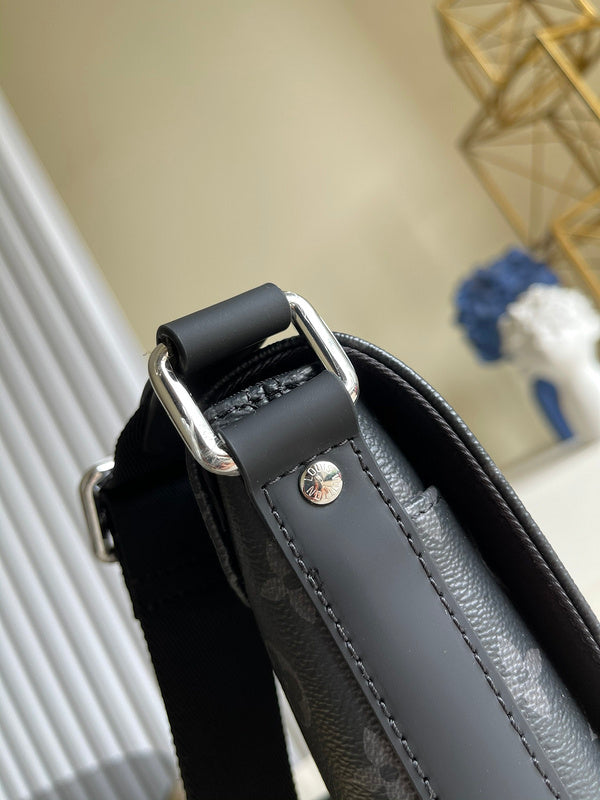 COZY - LV Bags - 817