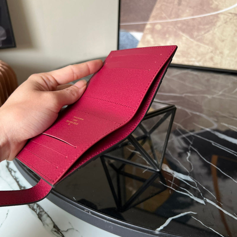 COZY - LOV Wallets - 105