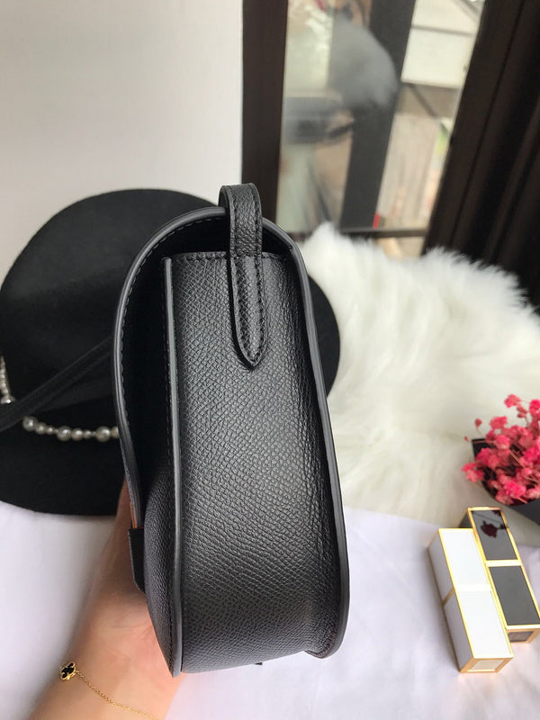 COZY - COL Bags - 560