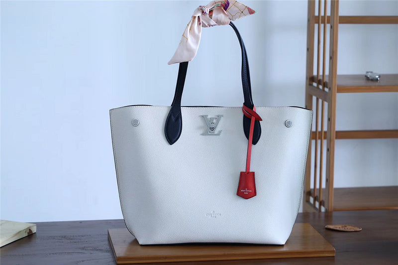 COZY - LOV Lady Bags - 1886