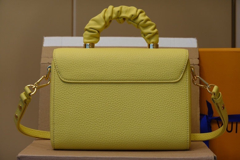 COZY BAGS - LOV Bags - 2013