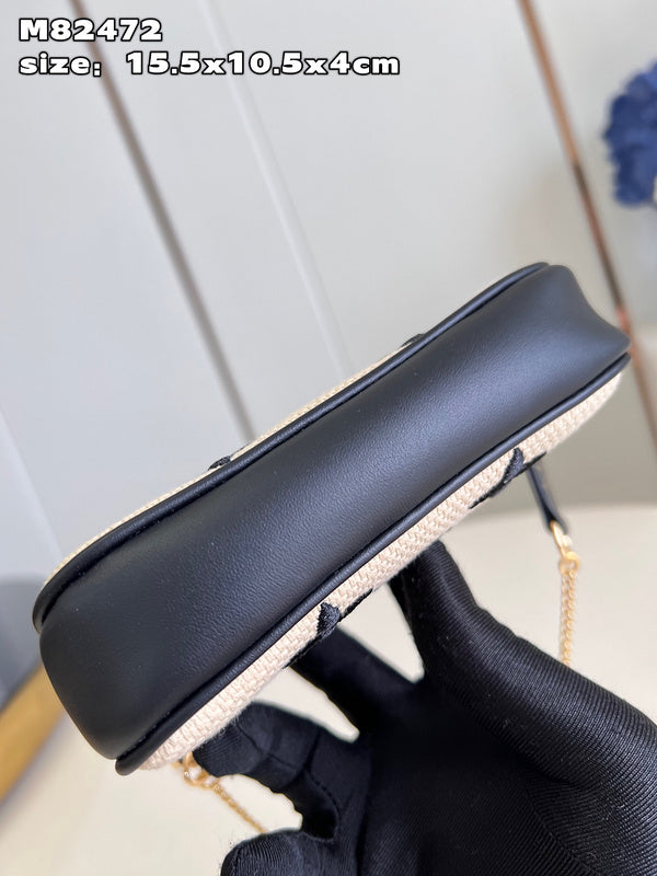 COZY - LOV Wallets - 131