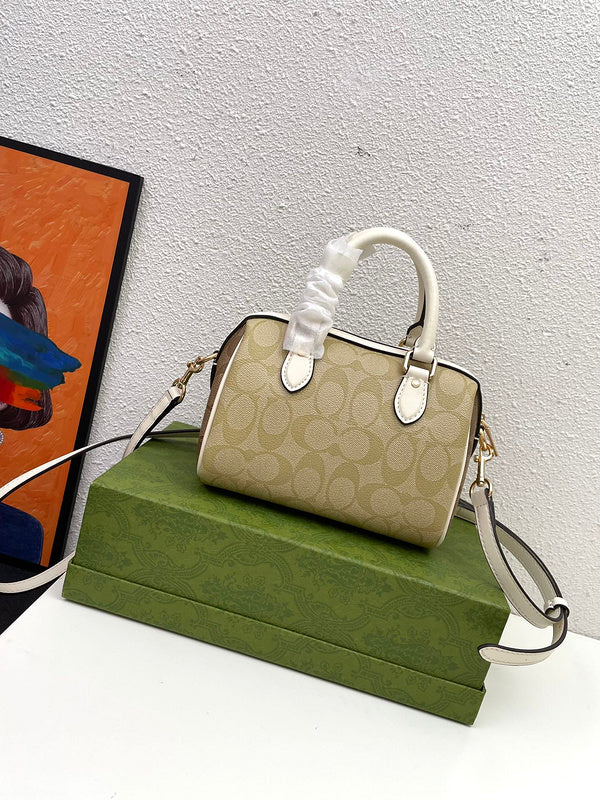 COZY - CAH Bags - 303