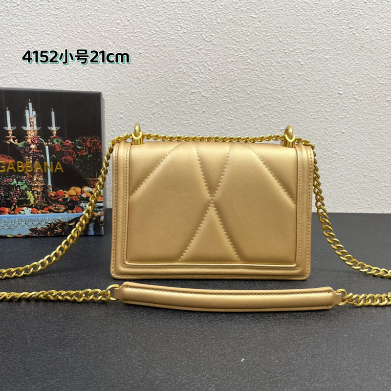COZY - DAG Bags - 150