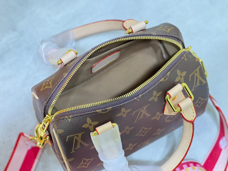 COZY BAGS - GUKI Women Bags - 1529