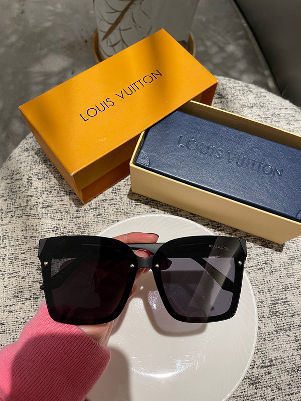 COZY BAGS - LOV Sunglasses - 031