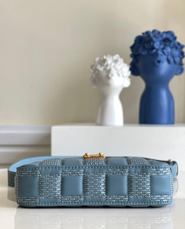 COZY - LV Bags - 3222