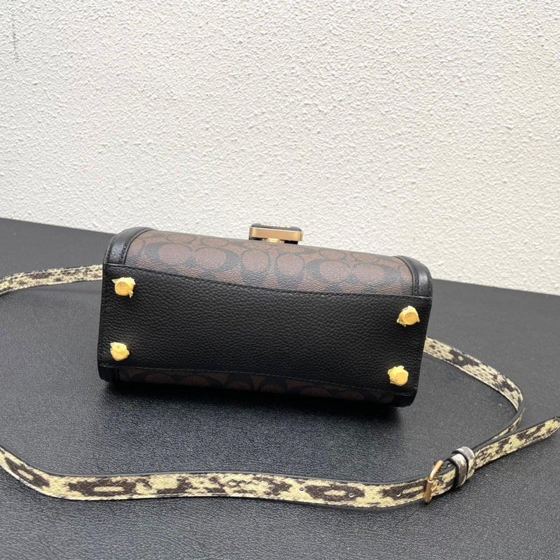 COZY - CAH Bags - 568