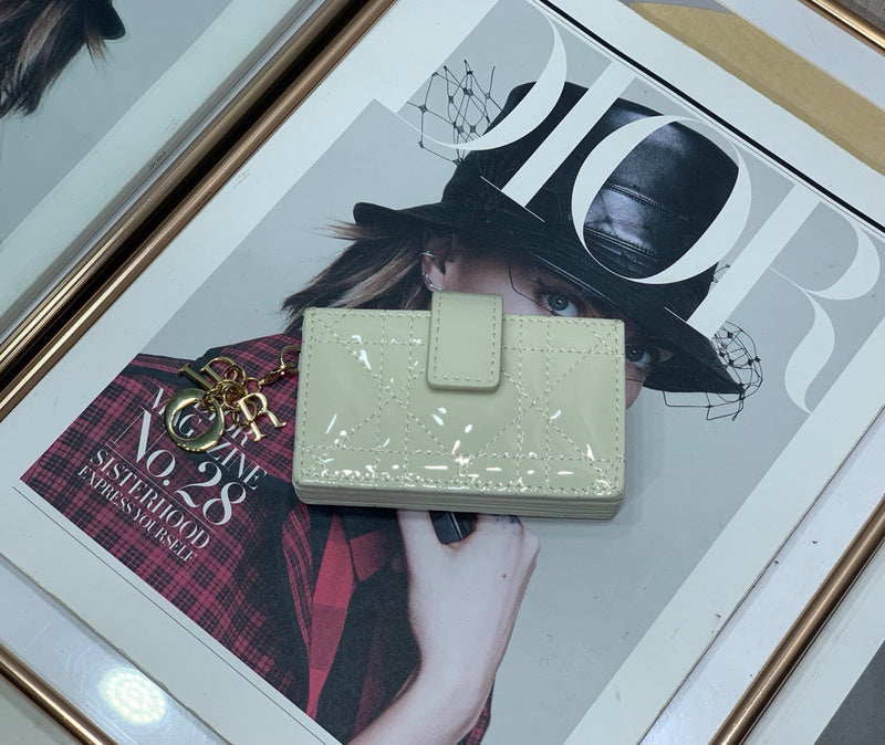 JB - DOR Wallets - 068