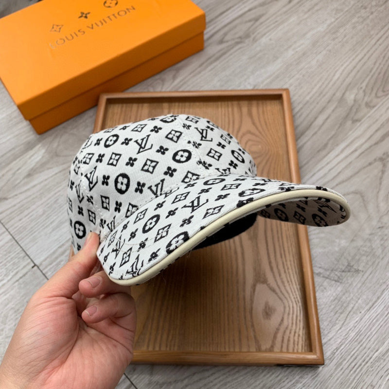 COZY BAGS - LOV Hats & Caps - 117