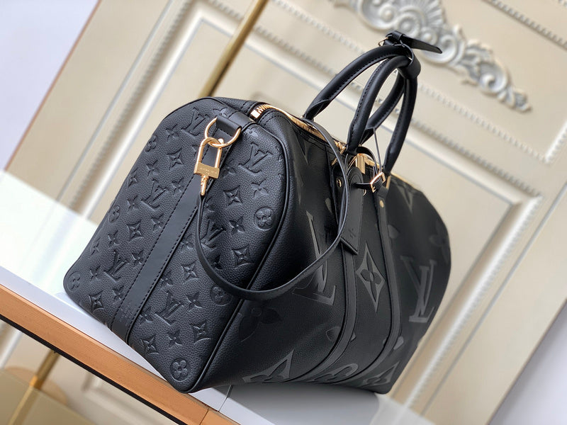 JB - LOV Travel Bags - 002