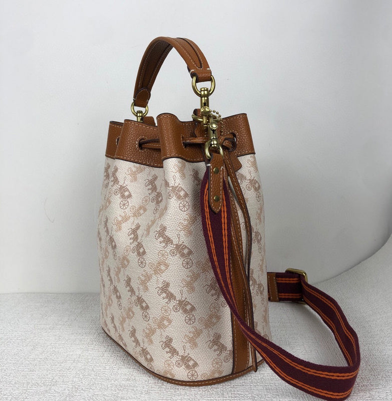 COZY - CAH Bags - 450
