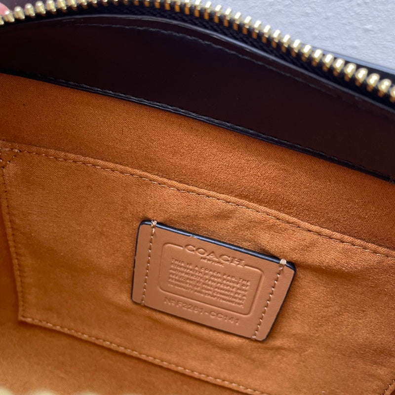 COZY - CAH Bags - 572