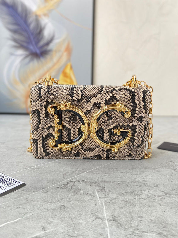 COZY - DAG Bags - 238