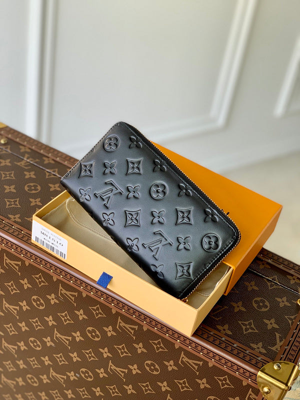COZY - LOV Wallets - 336