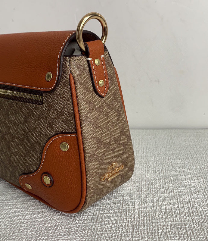 COZY - CAH Bags - 216