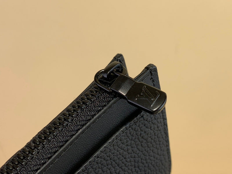 COZY - LOV Wallets - 220