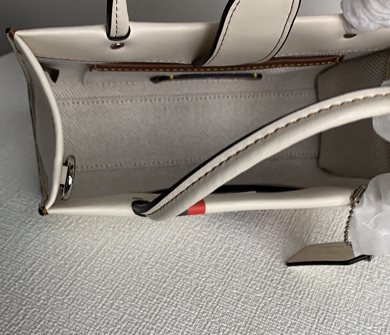 COZY - CAH Bags - 436